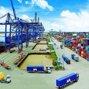 Hai tháng đầu năm 2022, tổng kim ngạch xuất - nhập khẩu ước đạt 108,52 tỷ USD