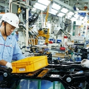 Tin tức kinh tế ngày 26/2: Vốn FDI chảy vào Việt Nam giảm 8,5% trong 2 tháng đầu năm