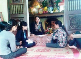 Nhảm nhí “thánh cô” ở Hoài Đức