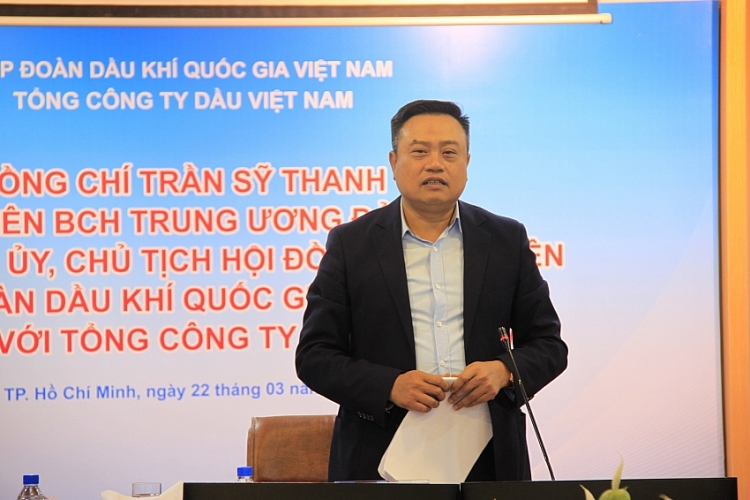 pvn luon sat canh cung pvoil