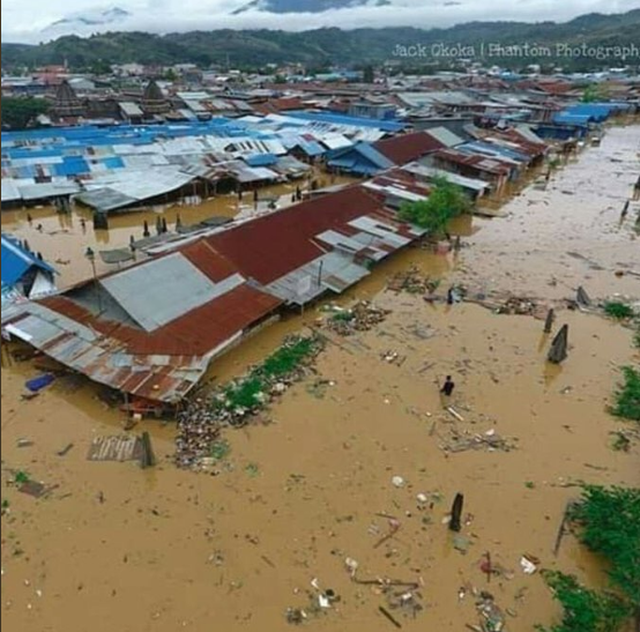 Lũ quét kinh hoàng tại Indonesia, ít nhất 63 người thiệt mạng lu quet kinh hoang tai indonesia it nhat 63 nguoi thiet mang