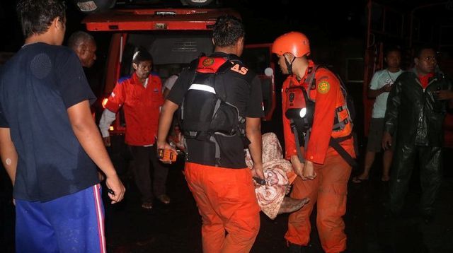 Lũ quét kinh hoàng tại Indonesia, ít nhất 63 người thiệt mạng lu quet kinh hoang tai indonesia it nhat 63 nguoi thiet mang