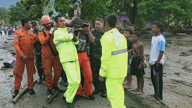 Lũ quét kinh hoàng tại Indonesia, ít nhất 63 người thiệt mạng lu quet kinh hoang tai indonesia it nhat 63 nguoi thiet mang
