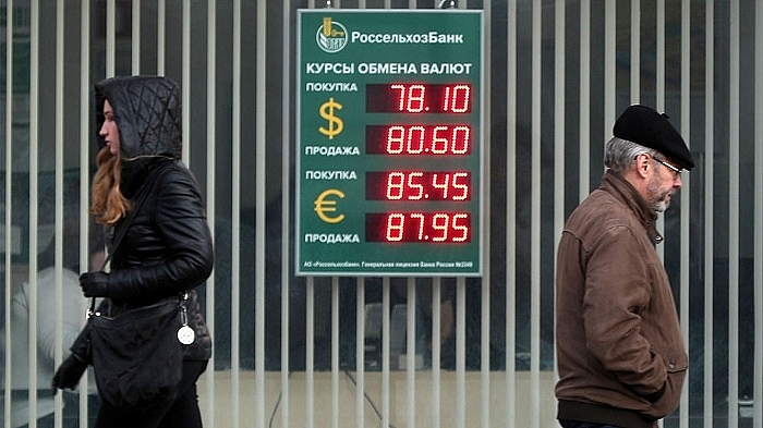 ty gia 80 rup1 usd thuc te moi