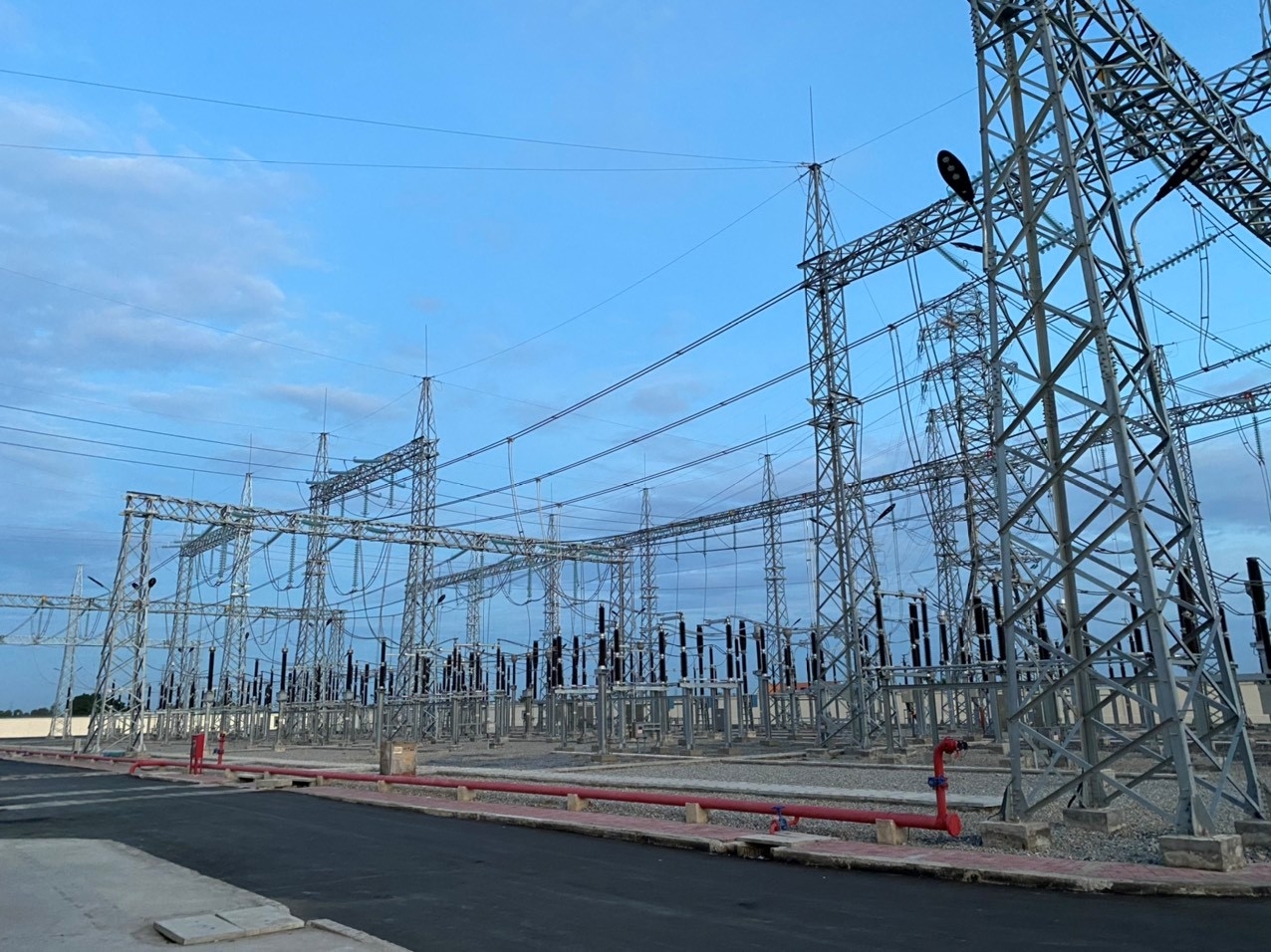 Hoàn thành Trạm biến áp 220kV Bến Lức và đường dây đấu nối