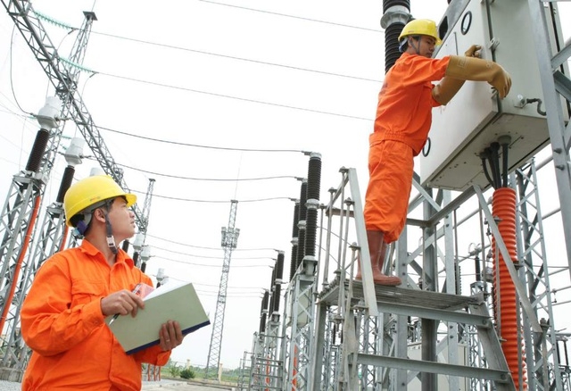 Tin tức kinh tế ngày 30/3: EVN lo thiếu điện từ tháng 4/2022