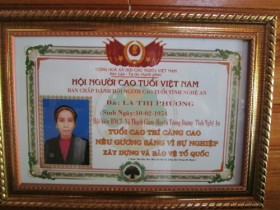 Sổ vàng lưu niệm hay một chiêu lừa đảo?