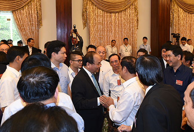 truc tiep thu tuong chu tri hoi nghi dien hong voi doanh nghiep