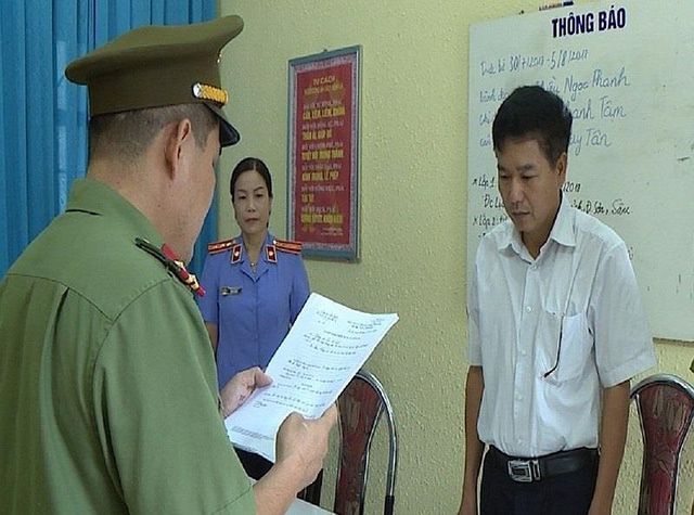 bo cong an tra 25 thi sinh gian lan diem thi ve son la