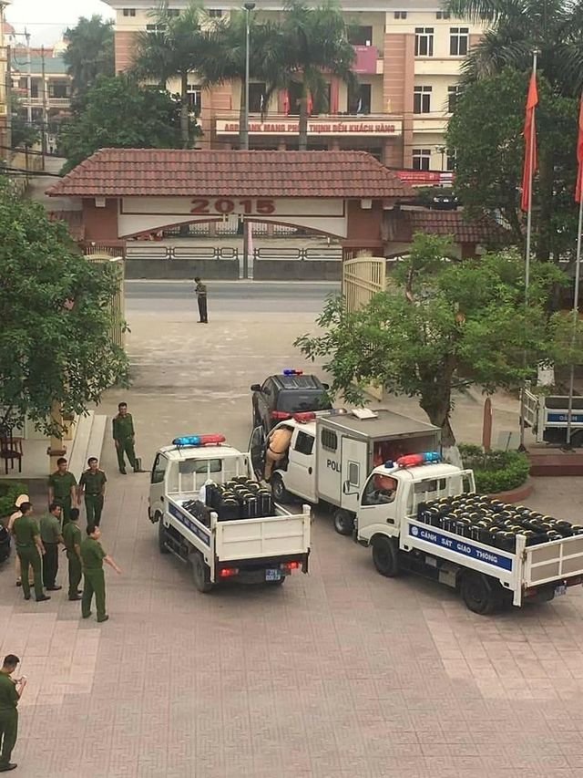 kham xet nha nghi can cam dau duong day van chuyen 1 tan ma tuy da