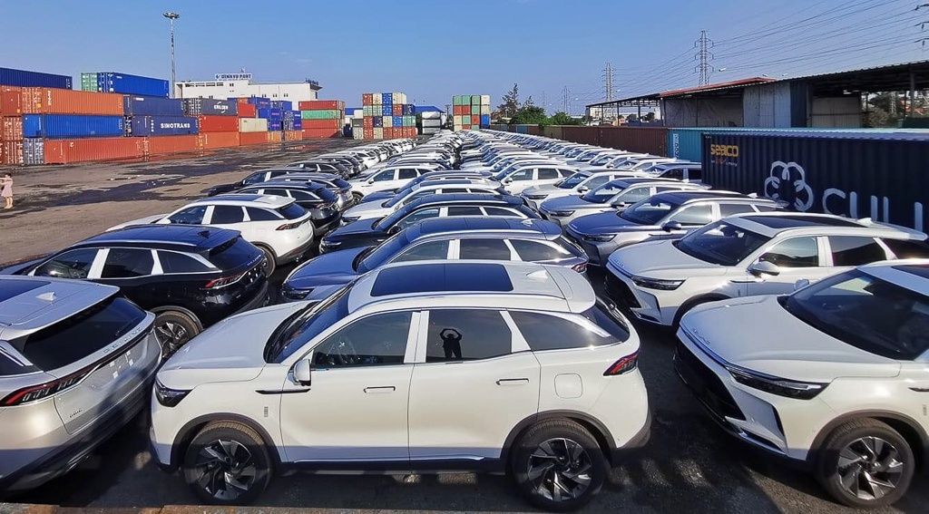 Tin tức kinh tế ngày 17/4: Xe nhập từ Trung Quốc bất ngờ giảm mạnh