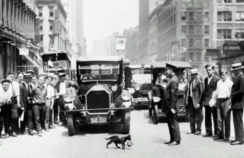 Chuyện cảm động đằng sau bức ảnh được lưu truyền 90 năm