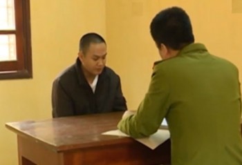 Nhiều cô gái trẻ 'sập bẫy' cảnh sát 'rởm'