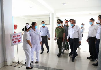 TP HCM phải chuẩn bị sẵn sàng mọi mặt phòng chống COVID-19