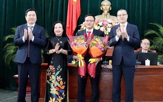 Phê chuẩn Phó Chủ tịch UBND tỉnh Phú Yên