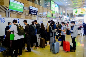 Tin tức kinh tế ngày 10/5: Hành khách bay quốc tế tăng mạnh