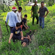 tin tuc antt ngay 276 dam bac si tui bui vi tieng loa benh vien qua re