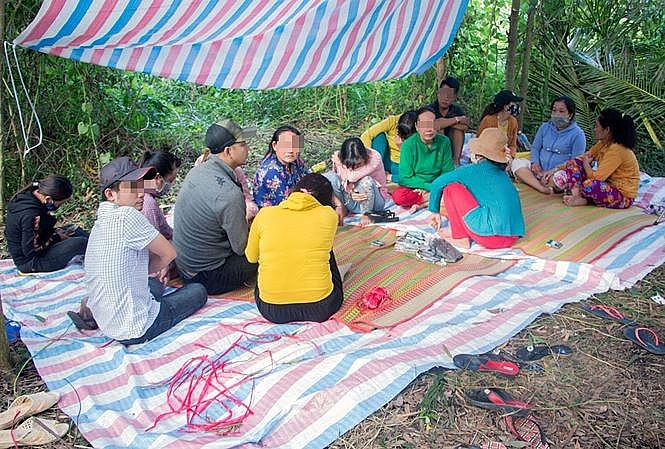 tin tuc antt ngay 276 dam bac si tui bui vi tieng loa benh vien qua re