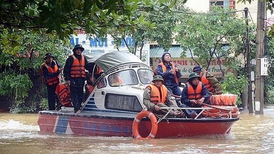 Quản lý, sử dụng vật tư, trang thiết bị chuyên dùng phòng, chống thiên tai