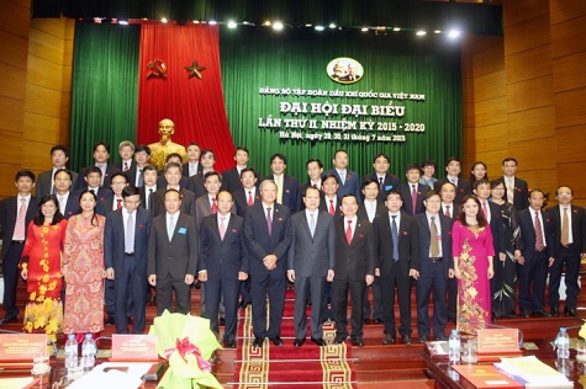 Phó Thủ tướng Vũ Văn Ninh tham dự Đại hội Đảng bộ Tập đoàn Dầu khí Quốc gia
