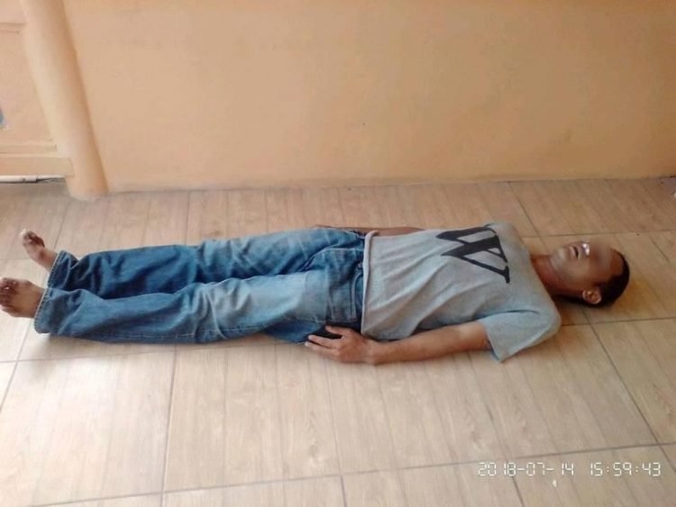 Giả chết để lấy tiền phúng viếng