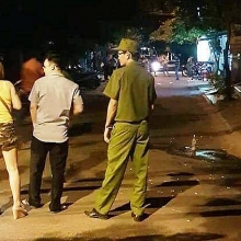 tin tuc antt ngay 18 cha sat hai con trai roi than nhien len giuong di ngu