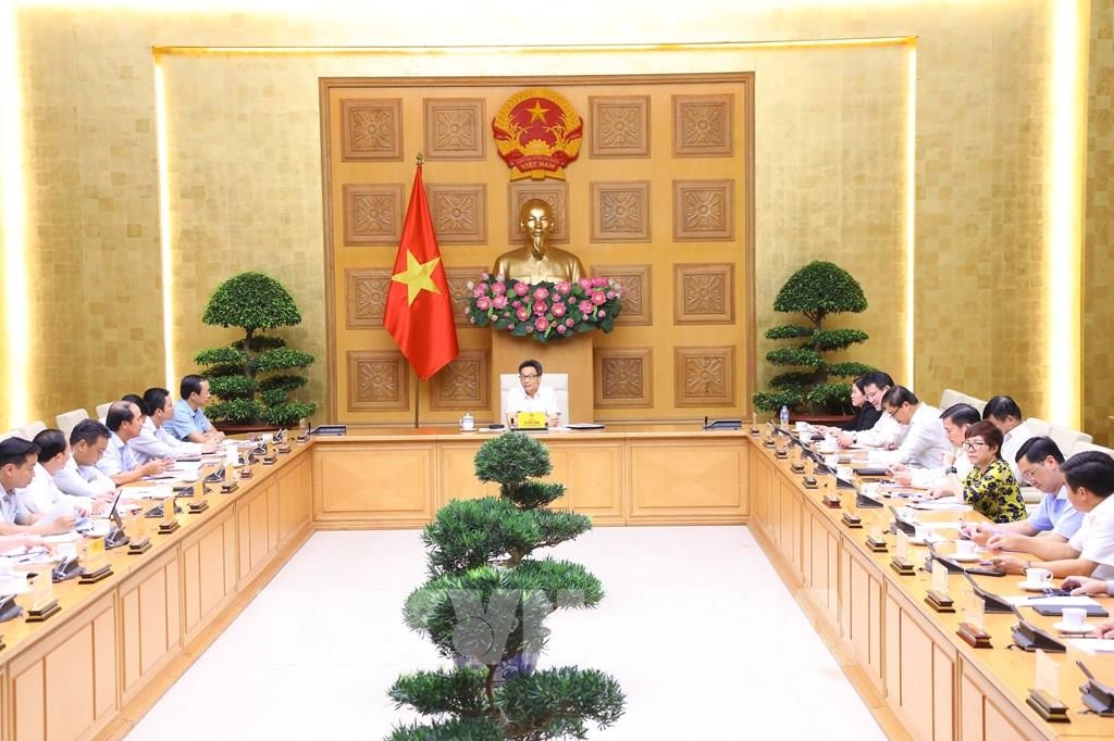 Phó Thủ tướng Vũ Đức Đam đôn đốc giải ngân vốn đầu tư công 17 bộ, cơ quan Trung ương và 2 địa phương