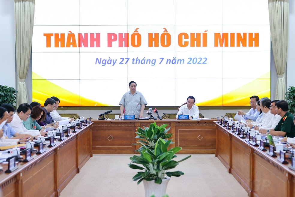 TP HCM cần tập trung triển khai 3 khâu đột phá chiến lược và 6 nhiệm vụ trọng tâm