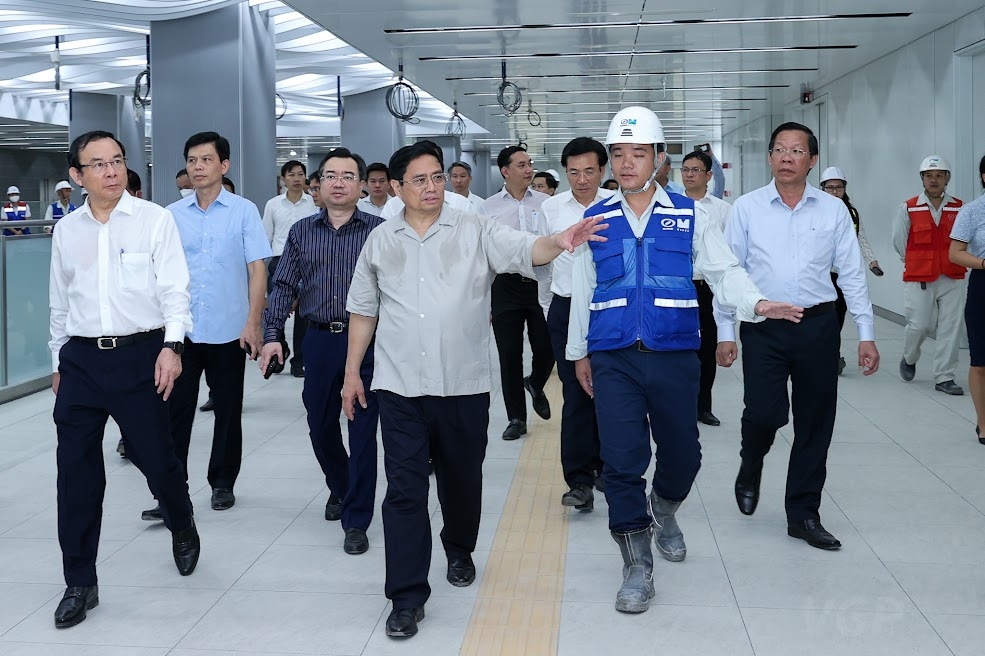 TP HCM cần tập trung triển khai 3 khâu đột phá chiến lược và 6 nhiệm vụ trọng tâm