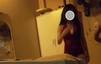 Đột kích "massage đế vương" trụy lạc bậc nhất Hà Nội (Kỳ 1)