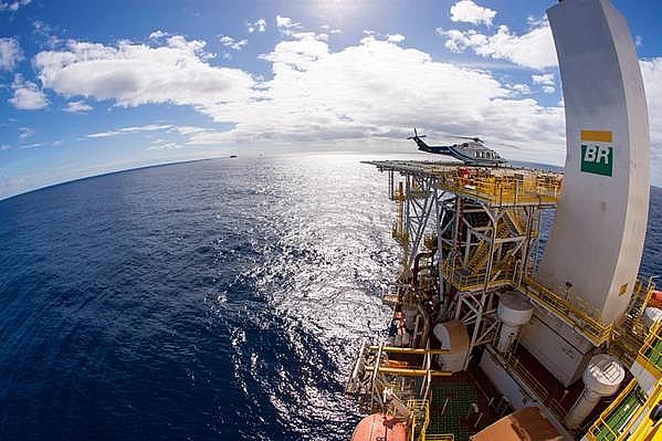 Petrobras bán 11 mỏ dầu khí ở vùng nước nông petrobras ban 11 mo dau khi o vung nuoc nong