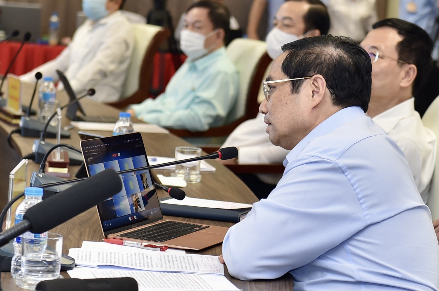 Thủ tướng dự lễ công bố kết nối nền tảng tư vấn khám chữa bệnh từ xa Telehealth
