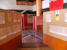 Tận mắt lưu bút 10 vị vua nhà Nguyễn