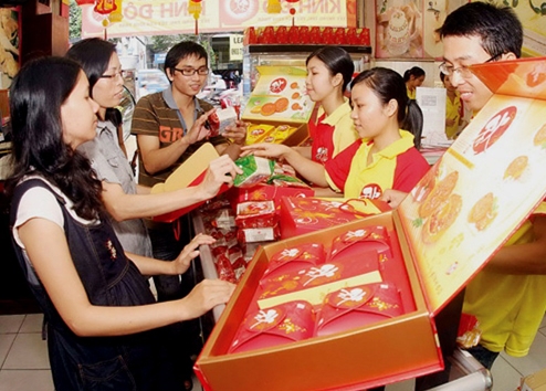 Bánh trung thu: Đắt... nhưng không xắt ra miếng?