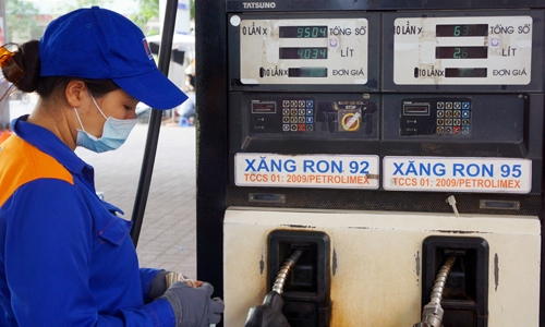 Thuế môi trường với xăng đã tăng như thế nào trong vài năm qua
