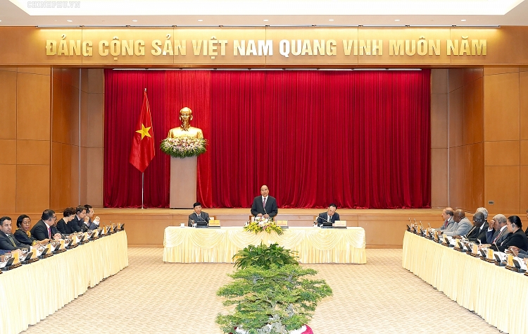 thu tuong tiep doan dai su cac nuoc trung dong chau phi