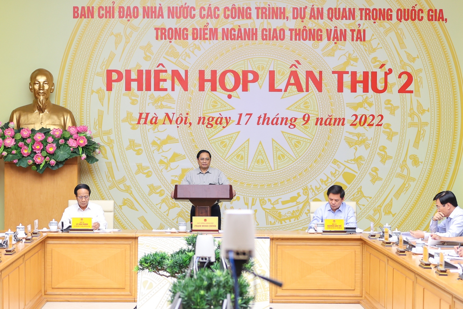Thủ tướng: 