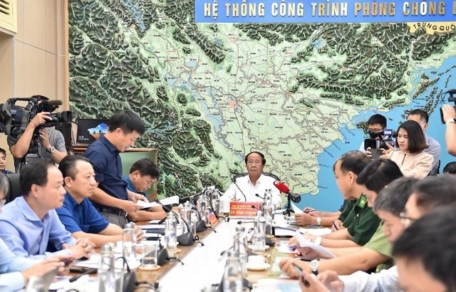 Thành lập Ban chỉ đạo tiền phương để chỉ đạo ứng phó với bão số 4