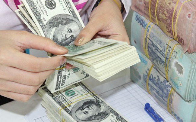 Tin tức kinh tế ngày 18/10: Giá USD 