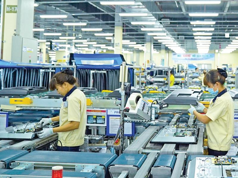 Mỗi tháng có hơn 12 nghìn doanh nghiệp rút khỏi thị trường