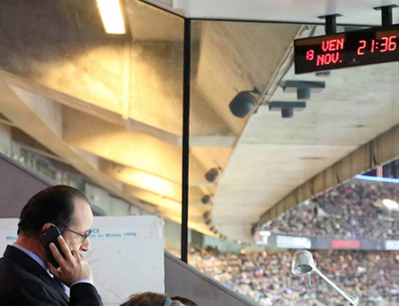 ke danh bom bi chan lai truoc khi kip dua chat no vao san stade de france