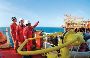 Bài 1: Ngành Dầu khí Việt Nam - Ngành kinh tế đặc biệt