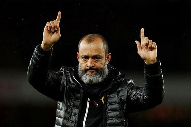 arsenal 1 1 wolves phao thu lai an trai dang