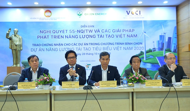 Phát triển năng lượng tái tạo (Kỳ I): Cần “đòn bẩy” chính sách | Kinh tế vĩ mô