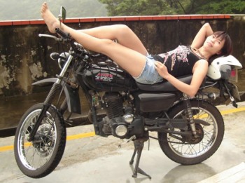 Nhà văn Trang Hạ: Ngoài chén rượu, đàn ông chẳng có gì!