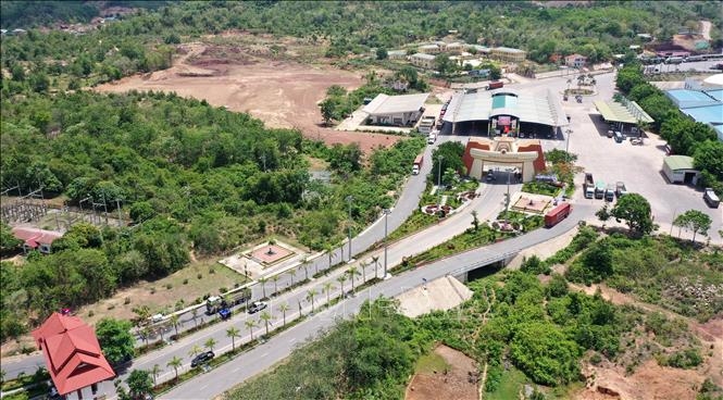 Phê duyệt Hiệp định khung ASEAN về tạo thuận lợi vận tải hành khách qua biên giới bằng đường bộ
