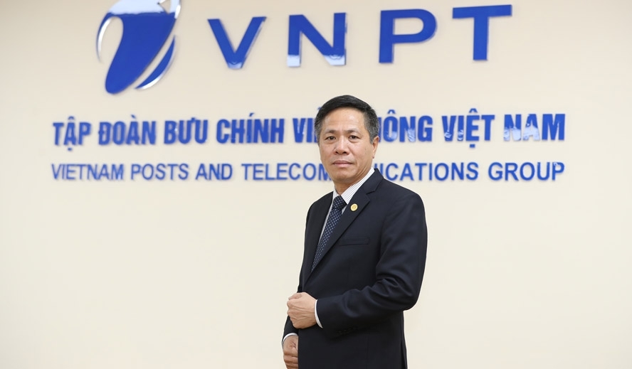 Bổ nhiệm Phó Chính ủy Quân chủng Hải quân và Chủ tịch HĐTV VNPT