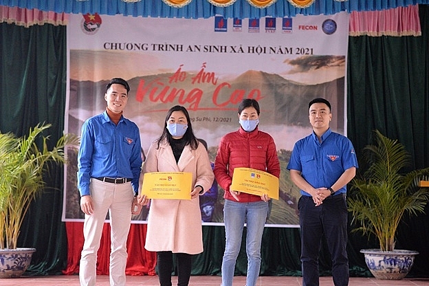 Đoàn VPI cùng các đơn vị đồng hành tổ chức chương trình đào tạo thực địa kết hợp an sinh xã hội Tuổi trẻ VPI tổ chức chương trình đào tạo thực địa kết hợp