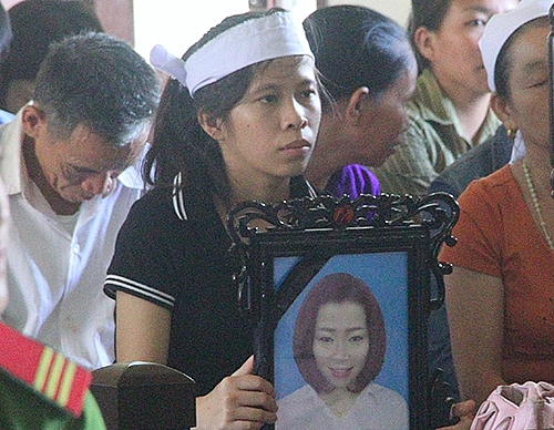 con ghen mu quang cua ga dan ong tung la tam guong dien hinh