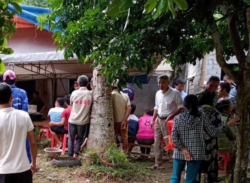 Nam thanh niên đuổi chém em trai, cứa cổ mẹ ruột tử vong